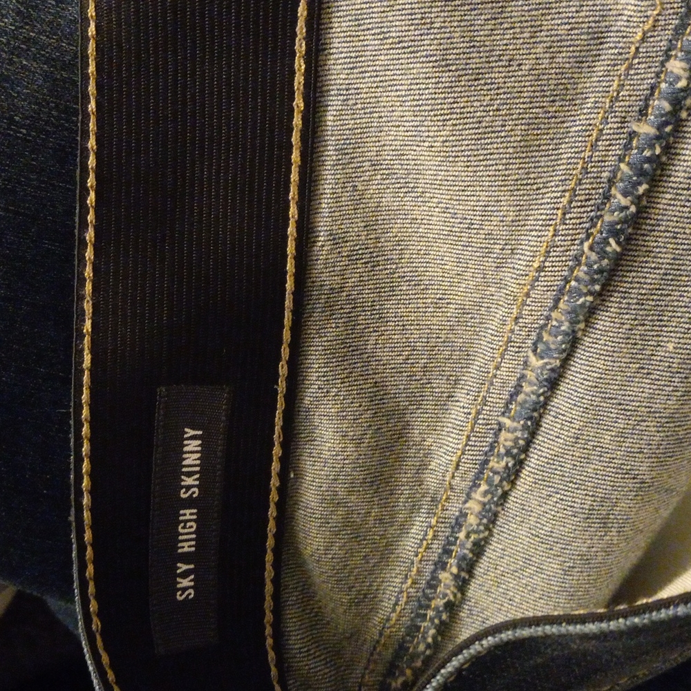 Sky High Skinny jeans, Emersion 🧾 - Picture 5 of 14
